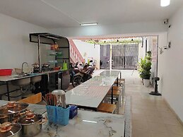 Anh's House Modern Homestay 2