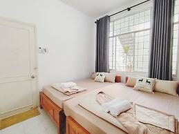 Anh's House Modern Homestay 2