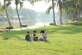 Armin Homes 3BR Wabi Sabi Apt Ecopark