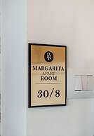 Seaside Apartment With Resort Access - Margarita