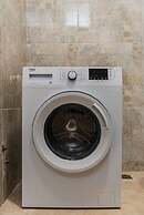 Modern Studio by the Beach - Orkidea