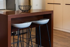 Modern Studio by the Beach - Orkidea