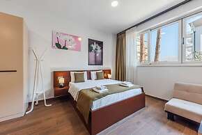 Modern Studio by the Beach - Orkidea