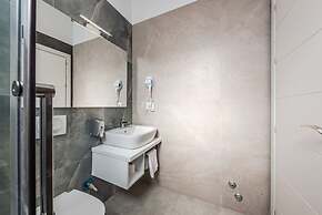 Studio With Amazing Balcony - Kamelia