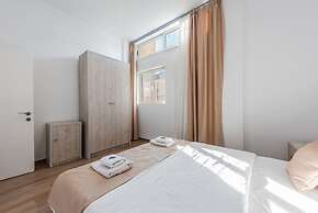 Garden View Apartment - Karafili