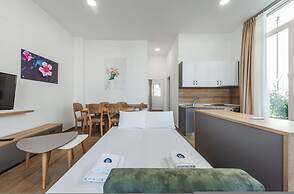 Garden View Apartment - Karafili