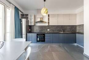 Expansive Apartment With Beach Access - Jasemin