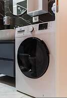 Expansive Apartment With Beach Access - Jasemin