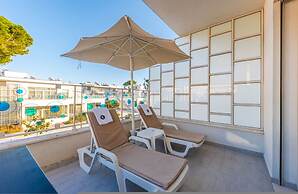 Expansive Apartment With Beach Access - Jasemin