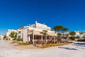 2-br Apartment by the Beach - Jasemin