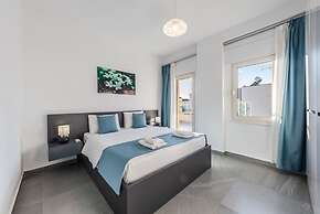 2-br Apartment by the Beach - Jasemin