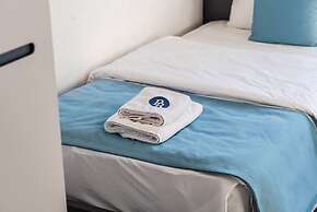 2-br Apartment by the Beach - Jasemin