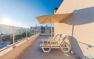 2-br Apartment by the Beach - Jasemin