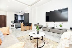 Quao Realty - The Essence