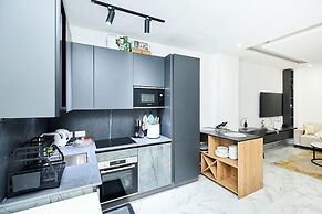 Quao Realty - The Essence