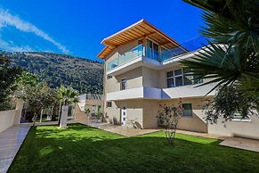 Apartments Luxury Mimani 2