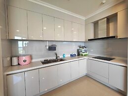 Anstay Apartment in Starlake Daewoo Residence