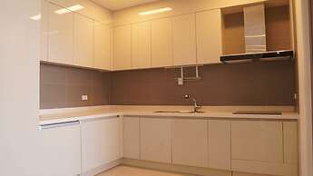 Anstay Apartment in Starlake Daewoo Residence