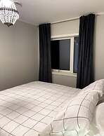 NEW Duplex Apartment Near the City With Free Private Parking