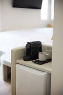 AthenSun Luxury Suites