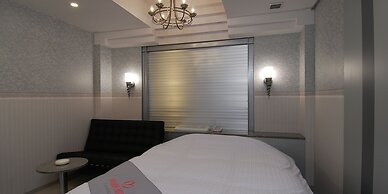 HOTEL LEGEND PLUS - Adults Only