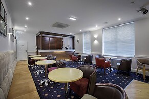 Ashley Victoria Hotel