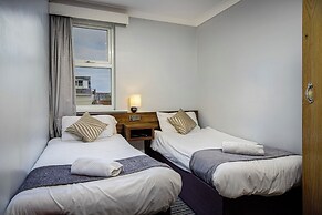 Ashley Victoria Hotel