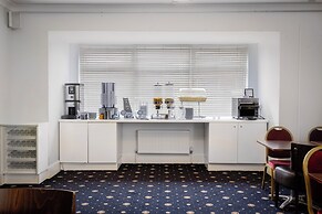 Ashley Victoria Hotel