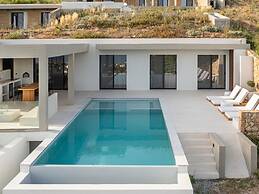 Design Villa Skioni by Halkidiki Villas