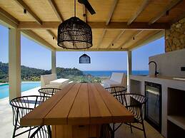 Design Villa Skioni by Halkidiki Villas