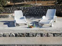 Spacious and Cozy Seafront Apartments