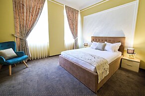 G Danube Boutique Hotel