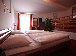 Hotel Orion