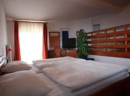 Hotel Orion