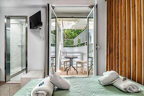 City Center Studios by Cretan Houses