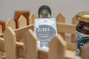 City Center Studios by Cretan Houses