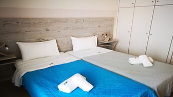 City Center Studios by Cretan Houses