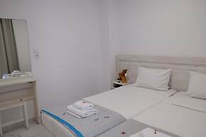 City Center Studios by Cretan Houses