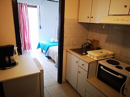 City Center Studios by Cretan Houses