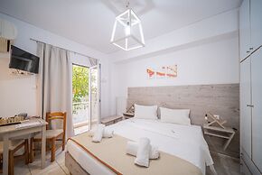 City Center Studios by Cretan Houses