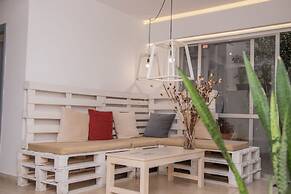 City Center Studios by Cretan Houses