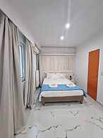 City Center Studios by Cretan Houses