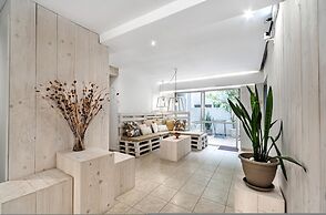 City Center Studios by Cretan Houses