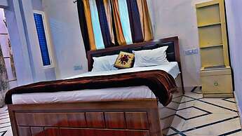 Aishwary Paying Guest House By GRB