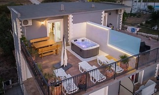APARTMENTS JOSIPA AND ANTE