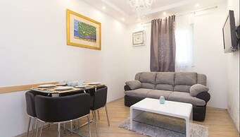 APARTMENTS JOSIPA AND ANTE