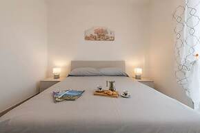 Modern Apartment for 4 Guests Near Alghero Beach