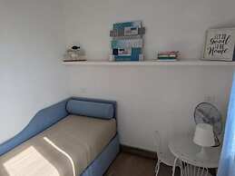 Charming Apartment Near Spiaggia Bianca