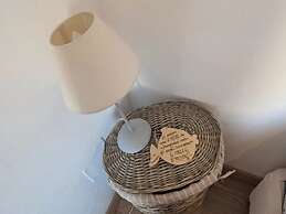 Charming Apartment Near Spiaggia Bianca