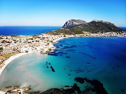 Charming Apartment Near Spiaggia Bianca